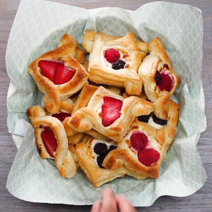 Fruit and Cream Cheese Breakfast Pastries recipe