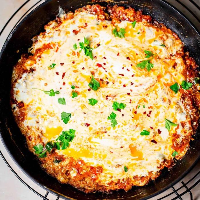 Yemeni Lahsa (Elite Shakshuka) recipe