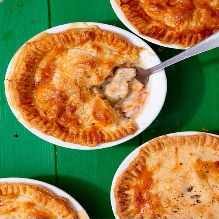 Spanish chicken pie recipe