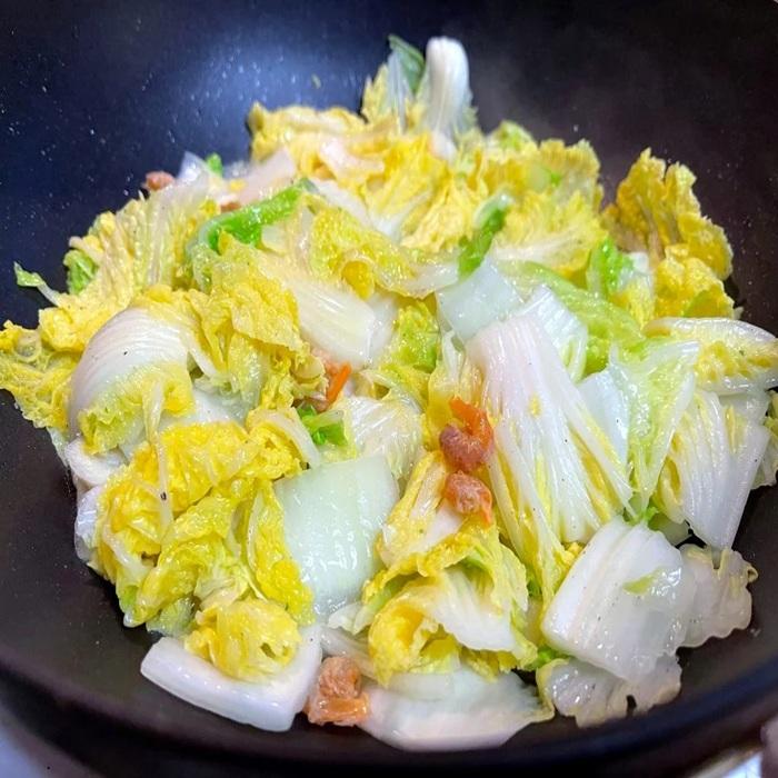 Napa Cabbage with Dried Shrimp recipe