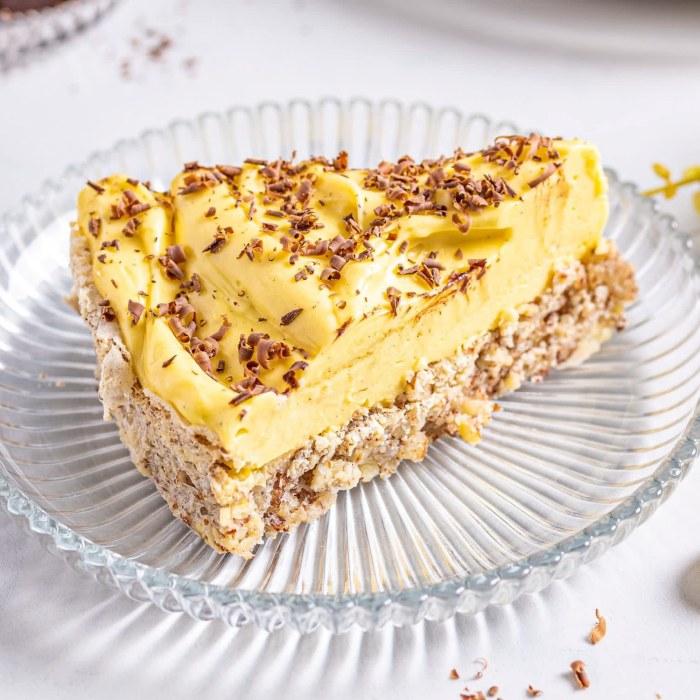 Suksessterte (Norwegian almond “success cake”) recipe