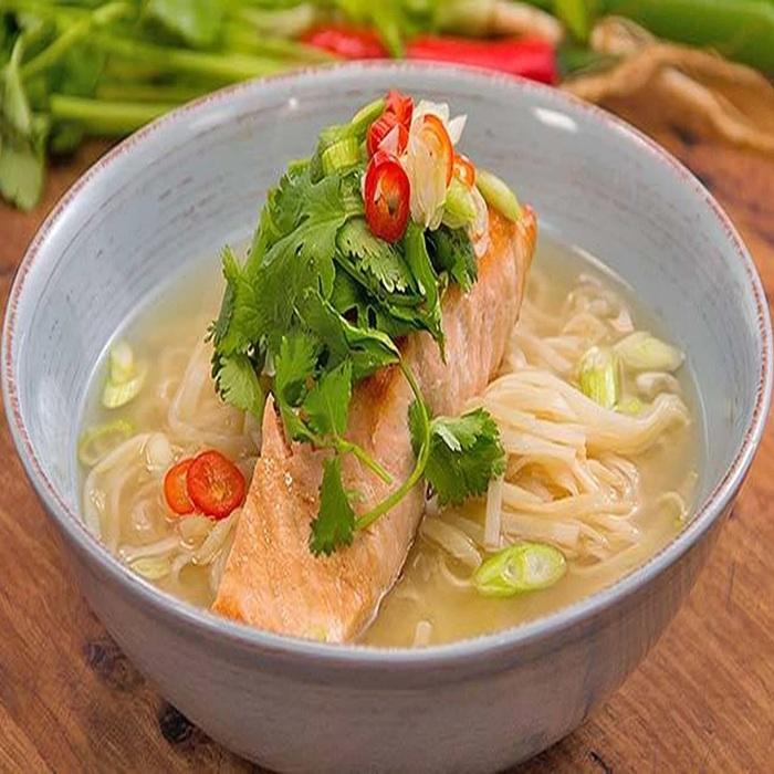 Salmon noodle soup recipe