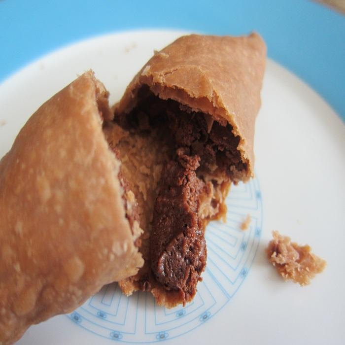 Chocolate empanadas recipe