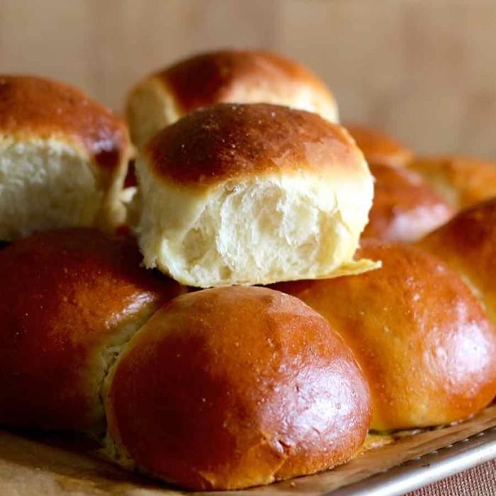 Hveder - Danish Wheat Buns recipe